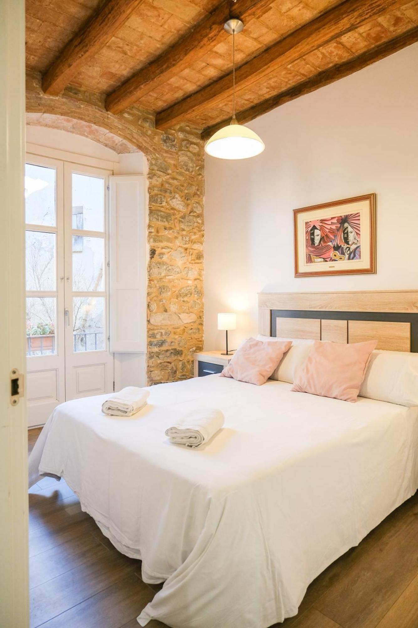 Ganganell Centre Apartamento Con Patio Besalu Ngoại thất bức ảnh
