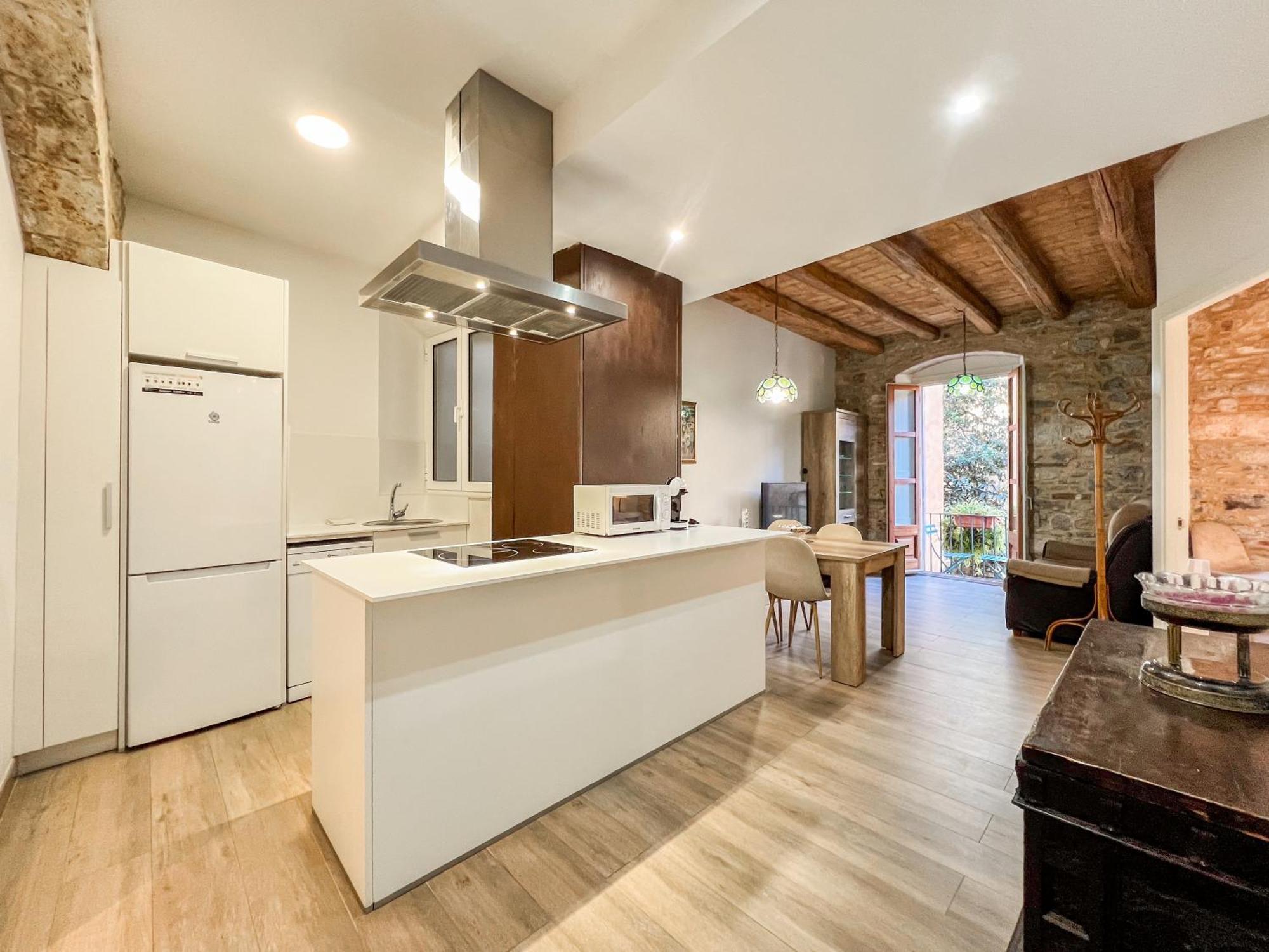 Ganganell Centre Apartamento Con Patio Besalu Ngoại thất bức ảnh
